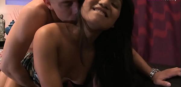  SOMEBODY KNOW WHY TIGHT ASIAN PUSSY IS THE BEST
